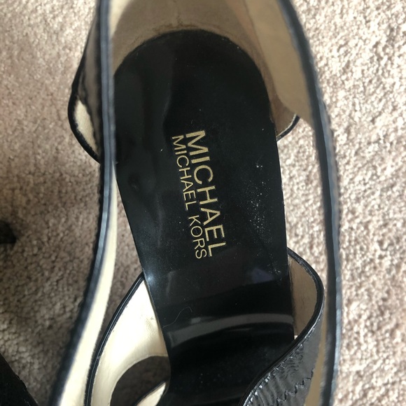 Michael Kors Berkley T-Strap Heels - Picture 7 of 7